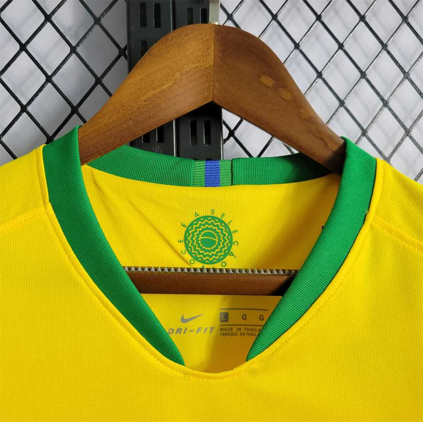 Camiseta Brasil Retro Local 2018