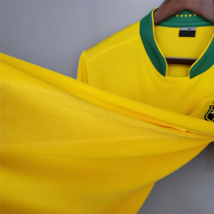 Camiseta Brasil Retro Local 2006