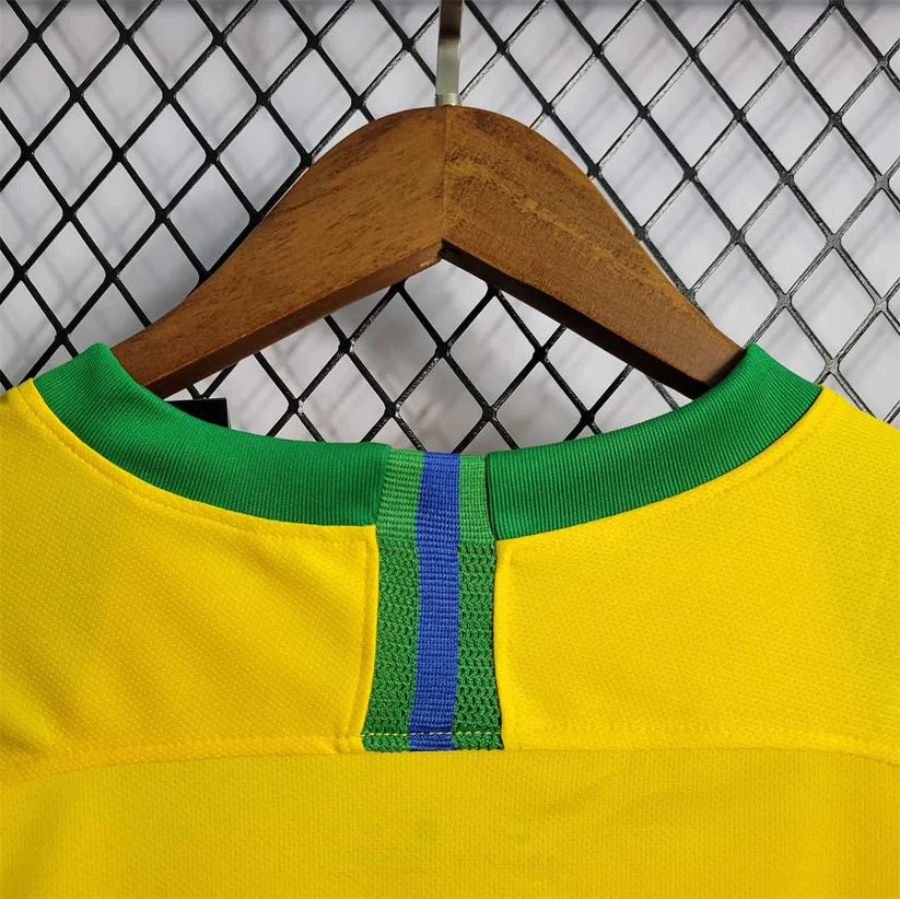 Camiseta Brasil Retro Local 2018