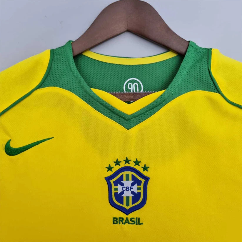 Camiseta Brasil Retro Local 2004